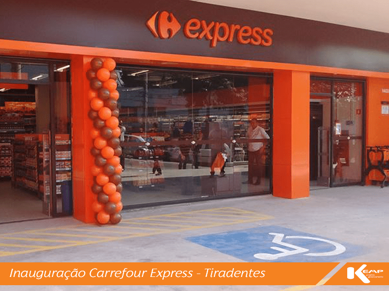 Kemp inaugura Carrefour Express em Guarulhos